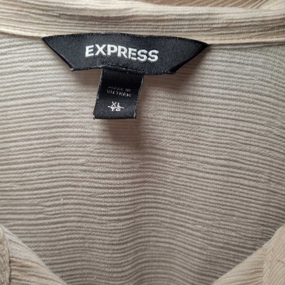 Express Lightweight Button-Up Blouse - image 3